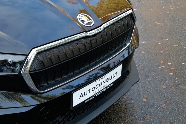 2022 SKODA ENYAQ - 61
