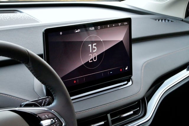 2022 SKODA ENYAQ - 17