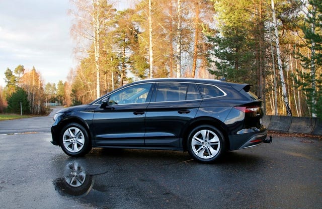 2022 SKODA ENYAQ - 32