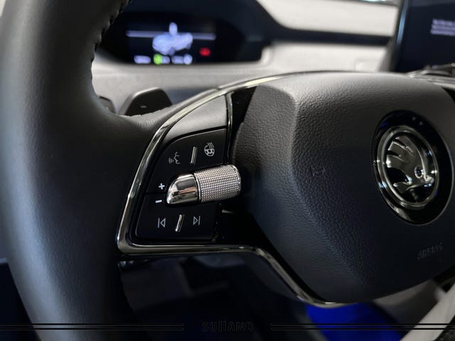2022 SKODA ENYAQ - 25