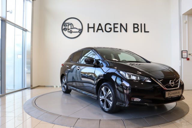2021 NISSAN LEAF - 8
