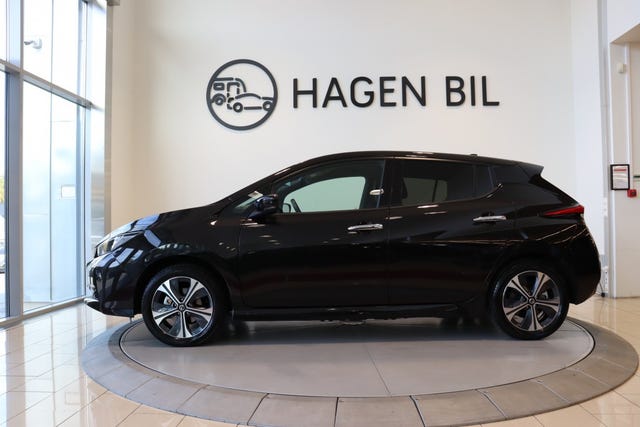 null 2021 NISSAN LEAF-2