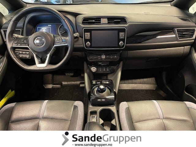 2021 NISSAN LEAF - 9