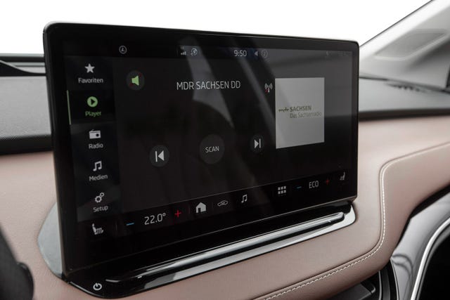 2022 SKODA ENYAQ - 17