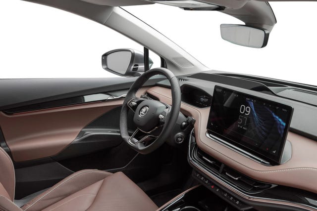 2022 SKODA ENYAQ - 23