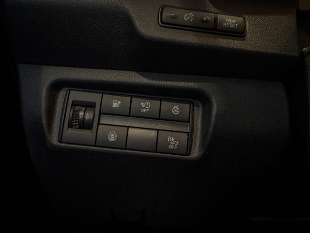 2021 NISSAN LEAF - 14