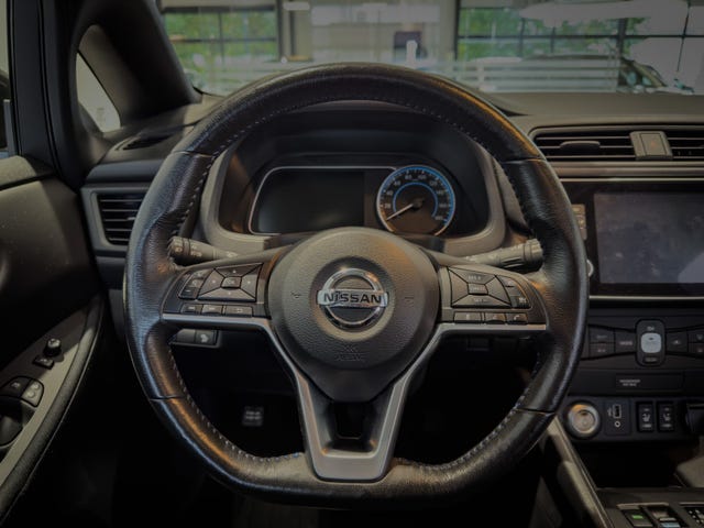 2021 NISSAN LEAF - 15