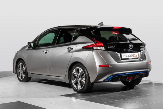 SJNFAAZE1U0119375 2021 NISSAN LEAF-4