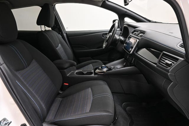 2021 NISSAN LEAF - 20