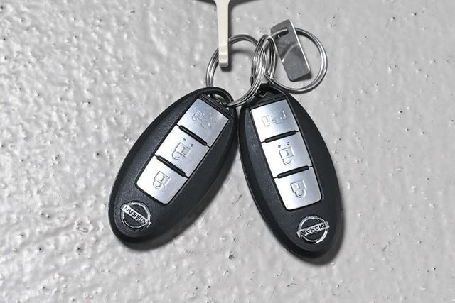 2021 NISSAN LEAF - 40