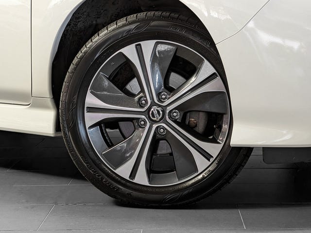 SJNFAAZE1U0134631 2021 NISSAN LEAF-2