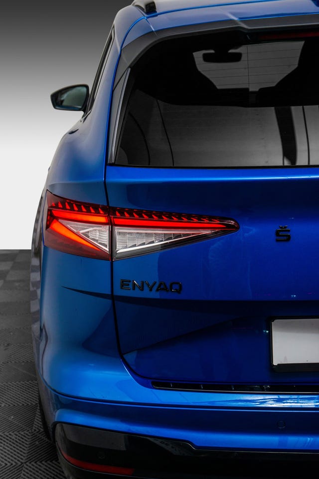 2022 SKODA ENYAQ - 8