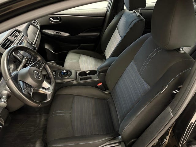 2021 NISSAN LEAF - 8