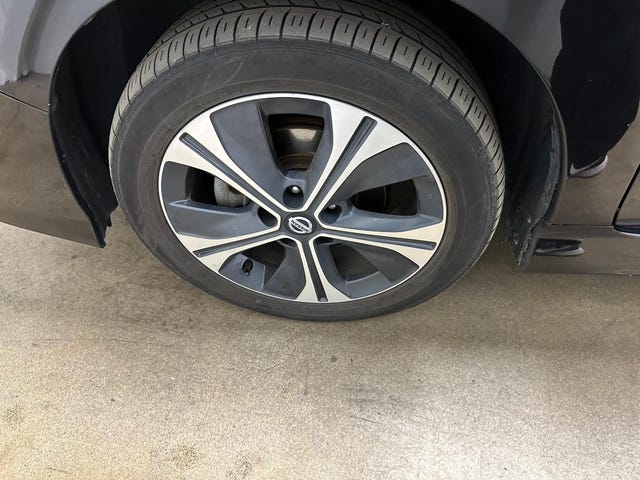 2021 NISSAN LEAF - 25