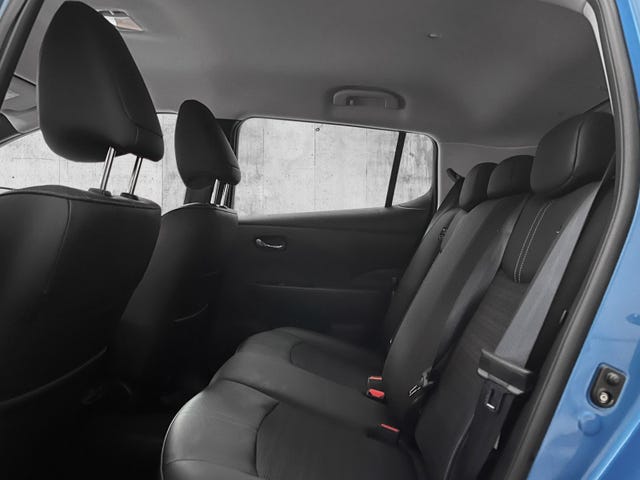 2021 NISSAN LEAF - 8