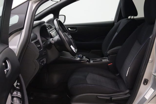2019 NISSAN LEAF - 16
