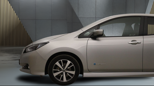 2019 NISSAN LEAF - 7