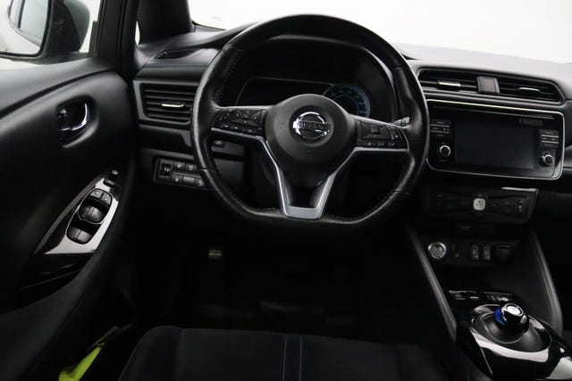 2019 NISSAN LEAF - 20