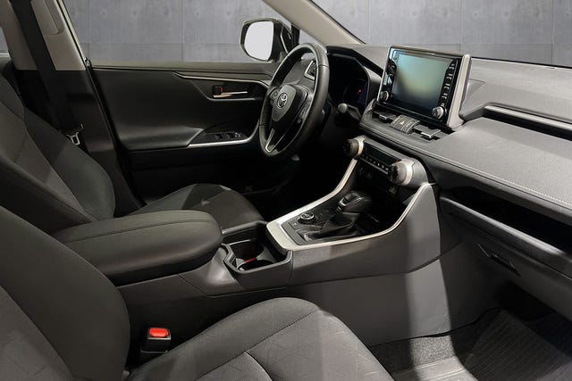 2021 TOYOTA RAV4 - 16