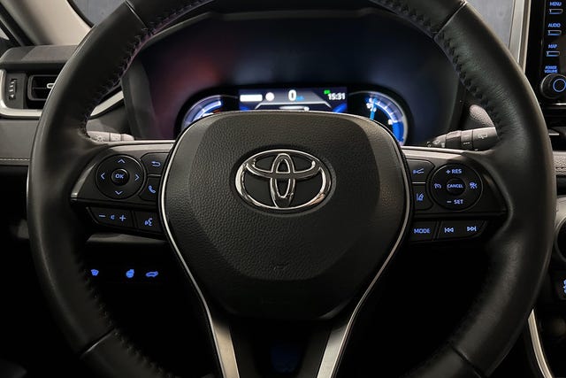 2021 TOYOTA RAV4 - 13