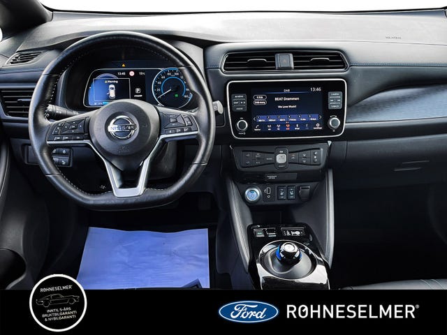2019 NISSAN LEAF - 10
