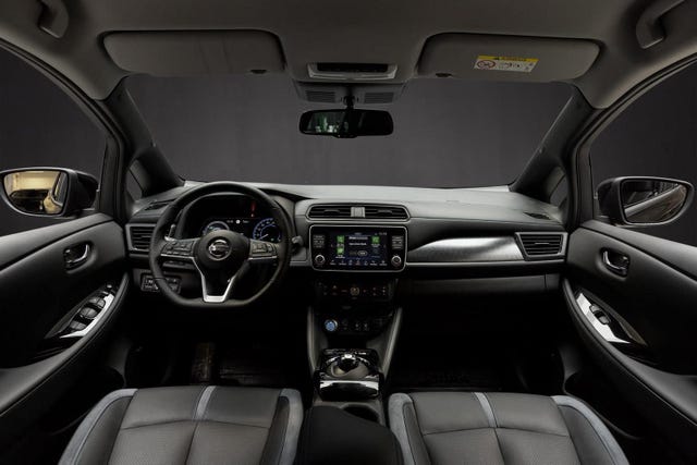 2019 NISSAN LEAF - 21