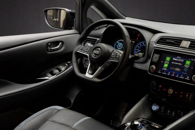 2019 NISSAN LEAF - 22