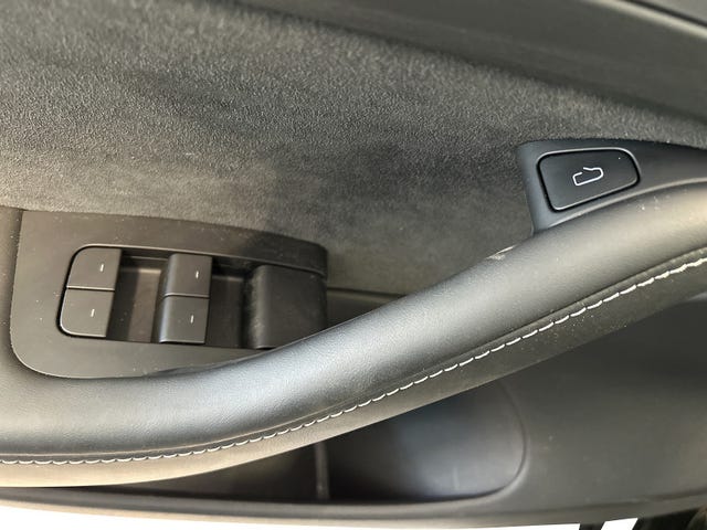 2022 TESLA MODEL 3 - 9