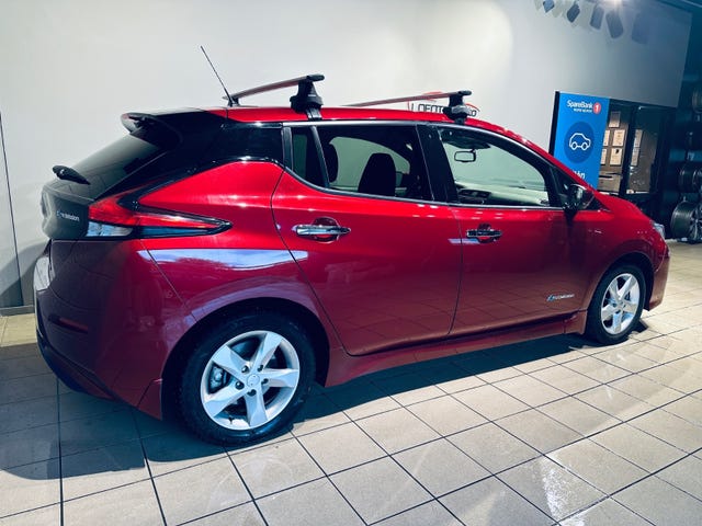 2019 NISSAN LEAF - 8