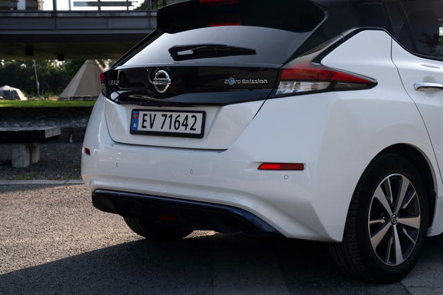 2019 NISSAN LEAF - 7