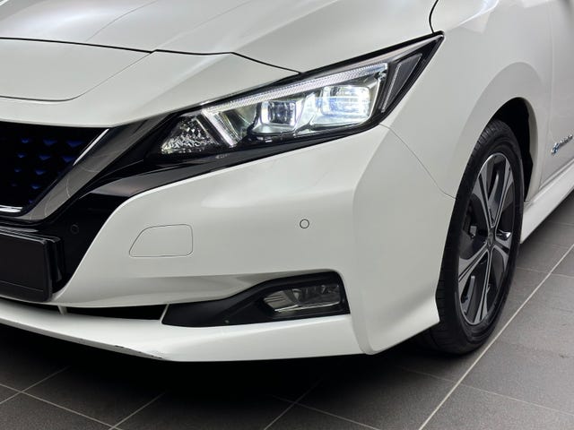 2019 NISSAN LEAF - 8