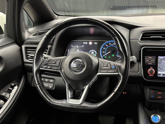 2019 NISSAN LEAF - 20