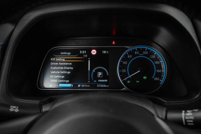 2019 NISSAN LEAF - 15