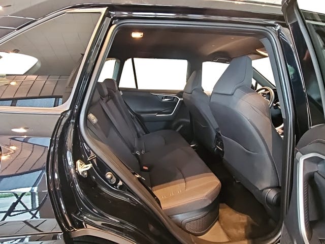 2021 TOYOTA RAV4 - 17