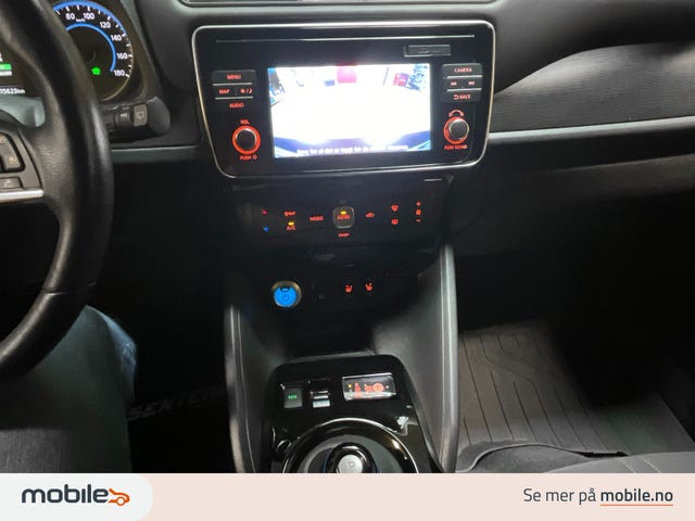 2019 NISSAN LEAF - 19