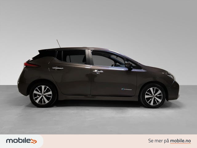 2019 NISSAN LEAF - 11