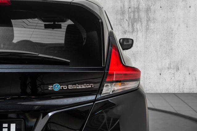 2021 NISSAN LEAF - 8