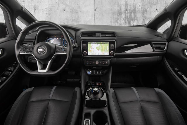 2021 NISSAN LEAF - 23