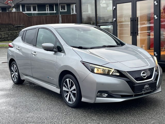 SJNFAAZE1U0049229 2019 NISSAN LEAF-2