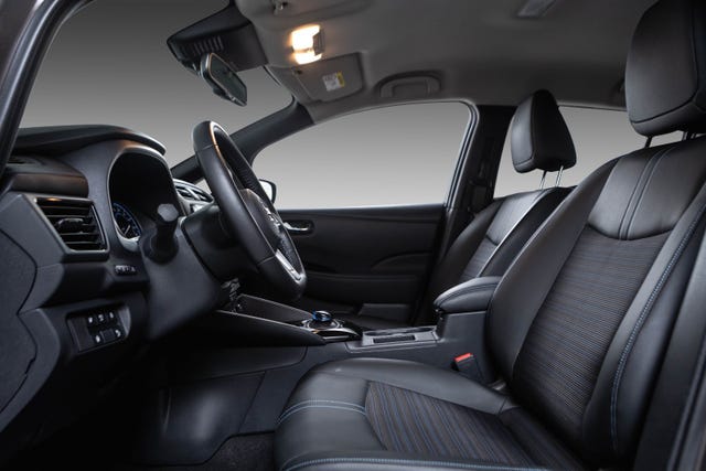2019 NISSAN LEAF - 20
