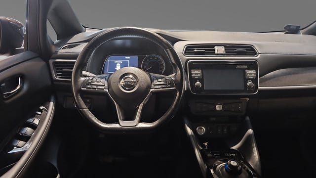 2019 NISSAN LEAF - 18