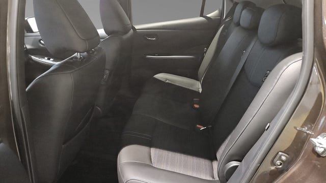 2019 NISSAN LEAF - 16