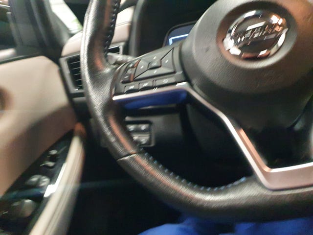 2019 NISSAN LEAF - 9