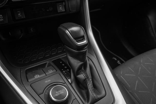 2021 TOYOTA RAV4 - 18