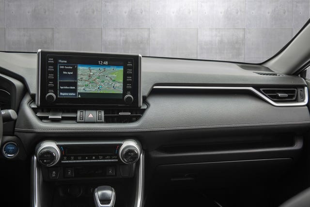 2021 TOYOTA RAV4 - 21