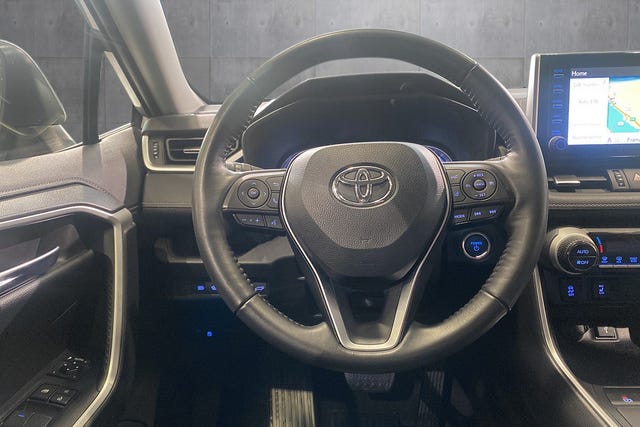 2021 TOYOTA RAV4 - 11