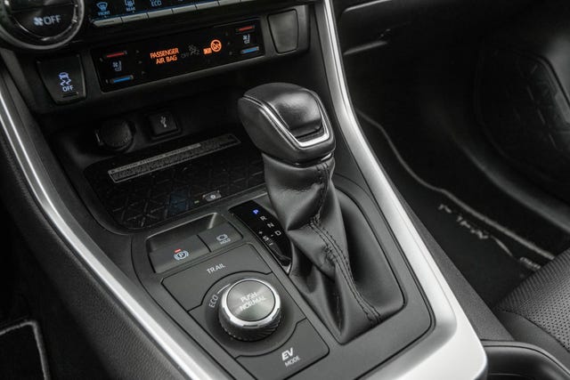 2021 TOYOTA RAV4 - 21
