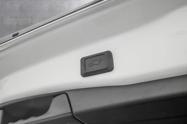 2021 TOYOTA RAV4 - 26