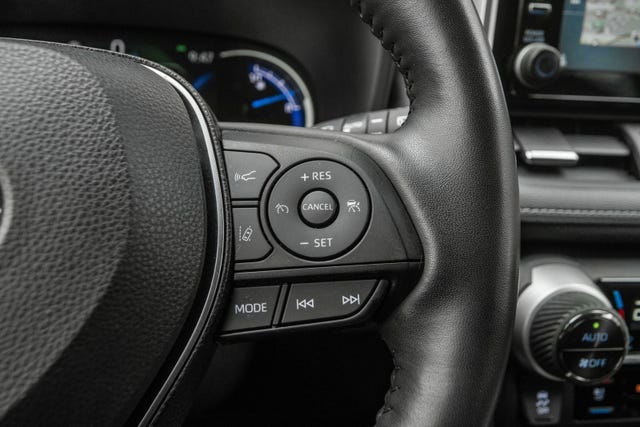 2021 TOYOTA RAV4 - 18