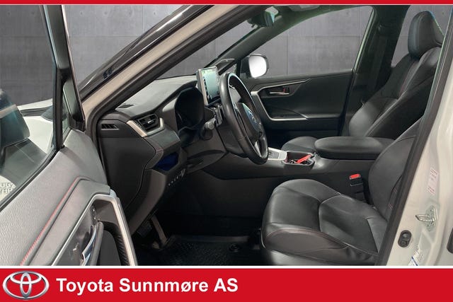 2021 TOYOTA RAV4 - 9